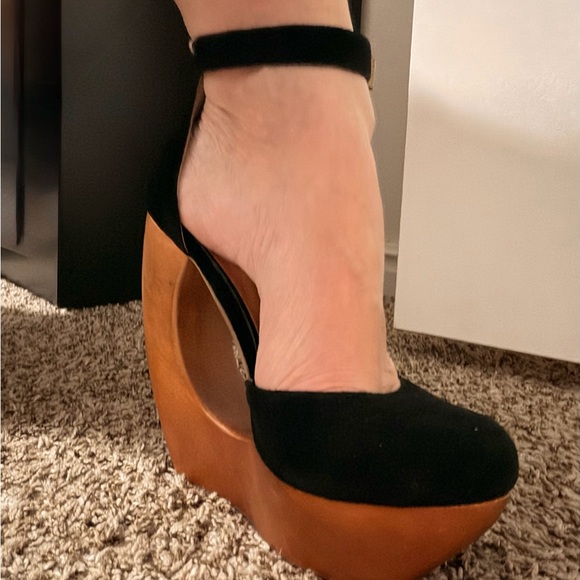 Chic Jeffrey Campbell “Havana Last” Women's Wooden Wedge - Picture 4 of 8